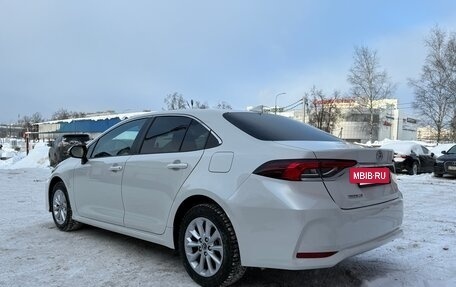 Toyota Corolla, 2019 год, 2 000 000 рублей, 4 фотография