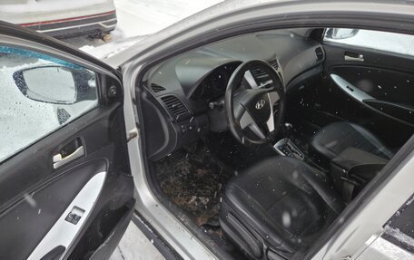 Hyundai Solaris II рестайлинг, 2011 год, 549 000 рублей, 8 фотография