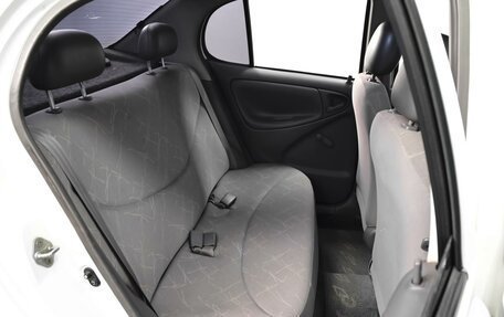 Toyota Platz, 1999 год, 429 000 рублей, 9 фотография