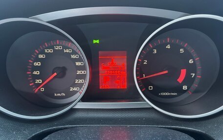 Mitsubishi Outlander III рестайлинг 3, 2008 год, 800 000 рублей, 7 фотография