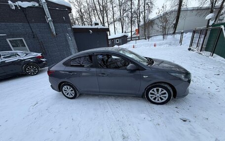 Hyundai Solaris II рестайлинг, 2021 год, 1 520 000 рублей, 4 фотография