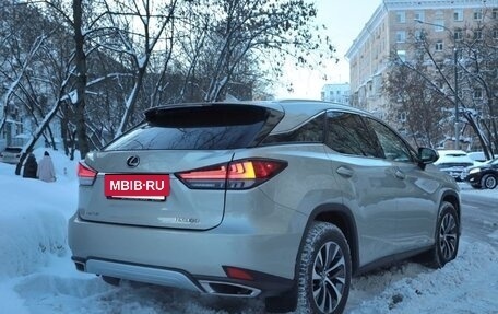 Lexus RX IV рестайлинг, 2021 год, 5 100 000 рублей, 3 фотография