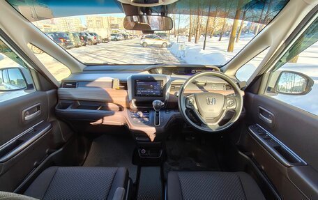 Honda Freed II, 2021 год, 1 850 000 рублей, 14 фотография