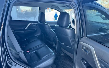 Mitsubishi Pajero Sport III рестайлинг, 2021 год, 3 400 000 рублей, 10 фотография