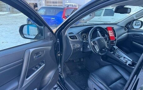 Mitsubishi Pajero Sport III рестайлинг, 2021 год, 3 400 000 рублей, 5 фотография