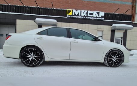 Toyota Camry, 2015 год, 2 580 000 рублей, 3 фотография