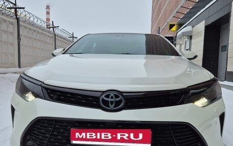 Toyota Camry, 2015 год, 2 580 000 рублей, 2 фотография