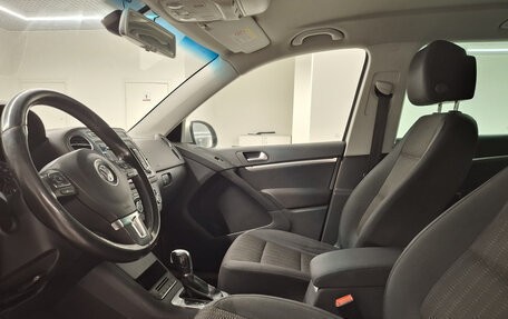 Volkswagen Tiguan I, 2012 год, 1 286 000 рублей, 16 фотография