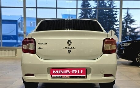 Renault Logan II, 2015 год, 799 000 рублей, 6 фотография