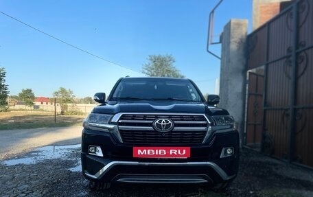 Toyota Land Cruiser 200, 2014 год, 3 200 000 рублей, 7 фотография