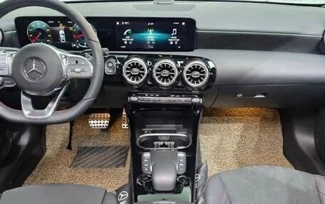 Mercedes-Benz A-Класс, 2021 год, 4 400 000 рублей, 7 фотография
