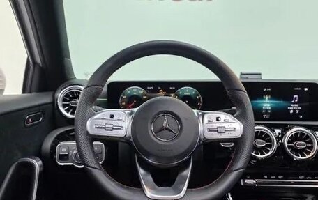 Mercedes-Benz A-Класс, 2021 год, 4 400 000 рублей, 3 фотография