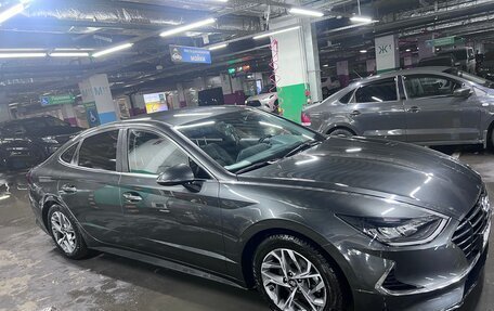 Hyundai Sonata VIII, 2020 год, 2 600 000 рублей, 2 фотография