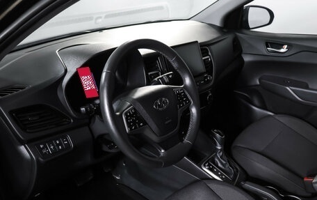 Hyundai Solaris II рестайлинг, 2021 год, 1 490 000 рублей, 15 фотография