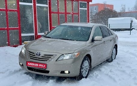 Toyota Camry, 2008 год, 1 300 000 рублей, 1 фотография