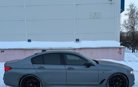 BMW 5 серия, 2018 год, 3 070 000 рублей, 3 фотография