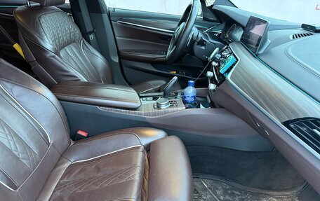 BMW 5 серия, 2018 год, 3 070 000 рублей, 16 фотография