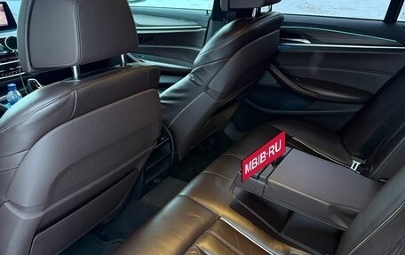 BMW 5 серия, 2018 год, 3 070 000 рублей, 13 фотография