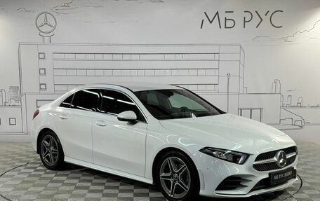 Mercedes-Benz A-Класс, 2021 год, 2 450 000 рублей, 3 фотография