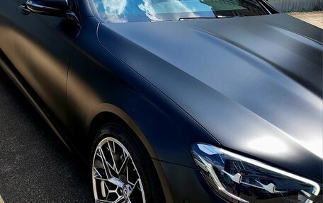 Mercedes-Benz E-Класс, 2020 год, 4 600 000 рублей, 3 фотография