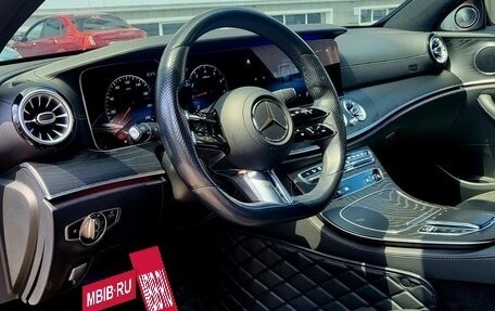 Mercedes-Benz E-Класс, 2020 год, 4 600 000 рублей, 9 фотография