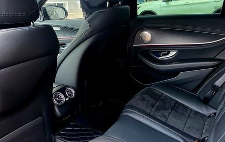 Mercedes-Benz E-Класс, 2020 год, 4 600 000 рублей, 12 фотография