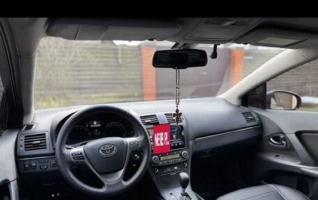 Toyota Avensis III рестайлинг, 2010 год, 1 200 000 рублей, 12 фотография