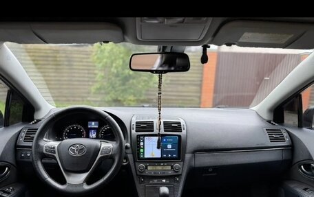 Toyota Avensis III рестайлинг, 2010 год, 1 200 000 рублей, 25 фотография