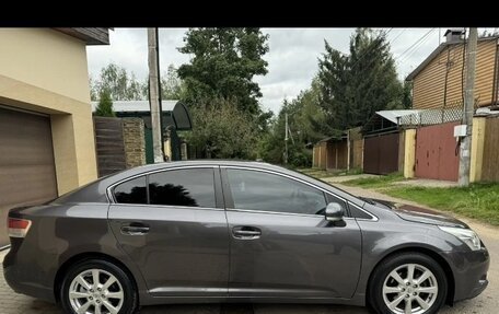 Toyota Avensis III рестайлинг, 2010 год, 1 200 000 рублей, 28 фотография