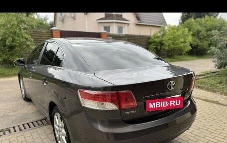 Toyota Avensis III рестайлинг, 2010 год, 1 200 000 рублей, 23 фотография