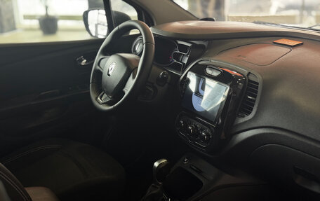 Renault Kaptur I рестайлинг, 2017 год, 729 000 рублей, 12 фотография