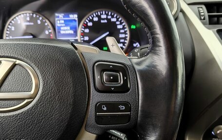 Lexus NX I, 2018 год, 2 840 000 рублей, 12 фотография