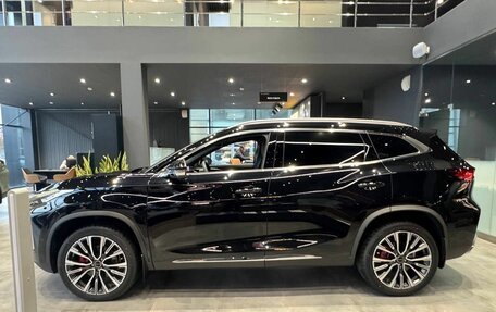 CheryExeed TXL, 2024 год, 3 880 000 рублей, 5 фотография