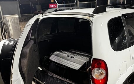 Chevrolet Niva I рестайлинг, 2015 год, 715 000 рублей, 11 фотография