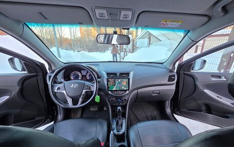 Hyundai Solaris II рестайлинг, 2015 год, 1 038 000 рублей, 11 фотография