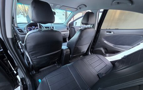 Hyundai Solaris II рестайлинг, 2015 год, 1 038 000 рублей, 10 фотография