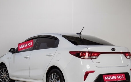 KIA Rio IV, 2018 год, 1 079 000 рублей, 5 фотография