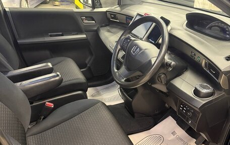 Honda Freed I, 2013 год, 1 290 000 рублей, 9 фотография
