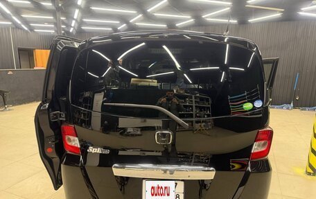 Honda Freed I, 2013 год, 1 290 000 рублей, 6 фотография