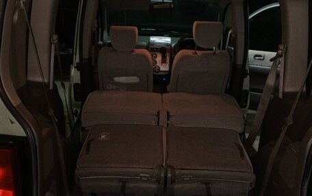 Honda Mobilio I, 2001 год, 485 000 рублей, 20 фотография