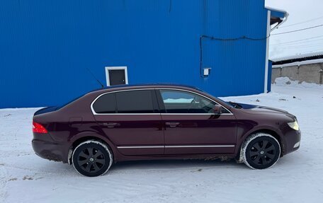 Skoda Superb III рестайлинг, 2009 год, 1 050 000 рублей, 4 фотография