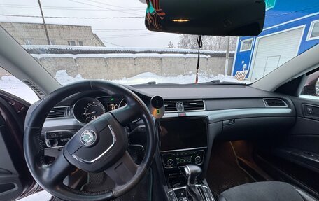 Skoda Superb III рестайлинг, 2009 год, 1 050 000 рублей, 12 фотография