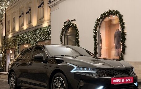 KIA K5, 2020 год, 3 050 000 рублей, 24 фотография