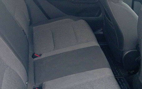 Geely Emgrand, 2024 год, 1 400 000 рублей, 8 фотография