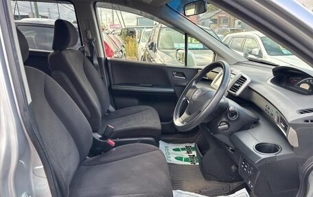 Honda Freed I, 2012 год, 800 000 рублей, 10 фотография