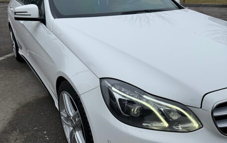 Mercedes-Benz E-Класс, 2013 год, 2 400 000 рублей, 3 фотография