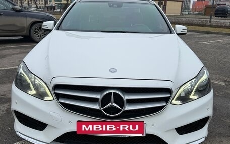 Mercedes-Benz E-Класс, 2013 год, 2 400 000 рублей, 4 фотография