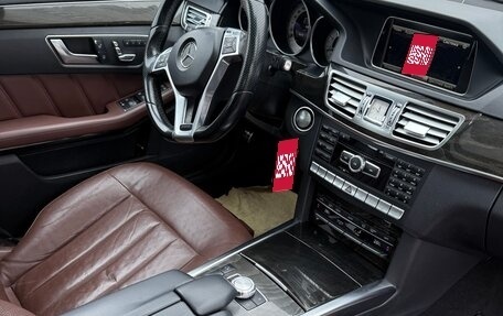 Mercedes-Benz E-Класс, 2013 год, 2 400 000 рублей, 15 фотография