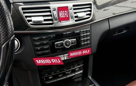 Mercedes-Benz E-Класс, 2013 год, 2 400 000 рублей, 21 фотография