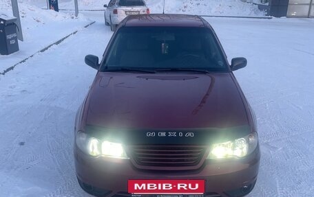 Daewoo Nexia I рестайлинг, 2012 год, 270 000 рублей, 24 фотография